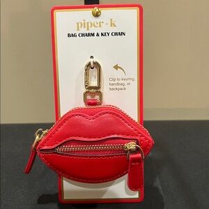 Piper K | Red Sassy Lips w/ Zipper Pocket Bag Charm 💋